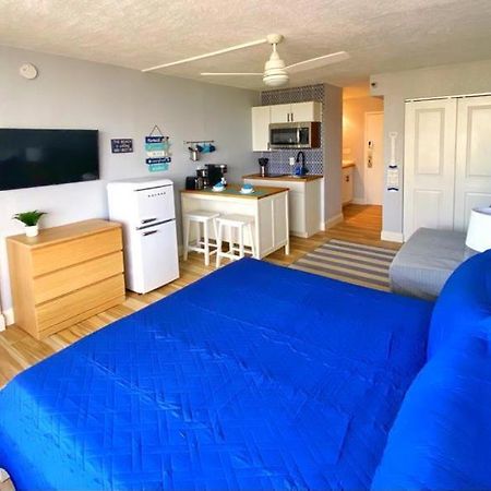 Castaways Resort Studios デイトナ・ビーチ エクステリア 写真